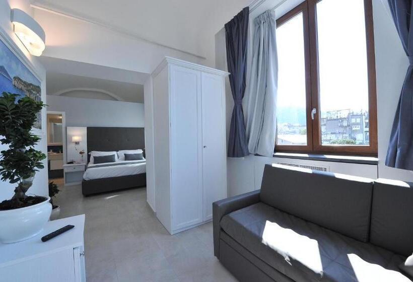 سوییت خانوادگی, Sorrentobay