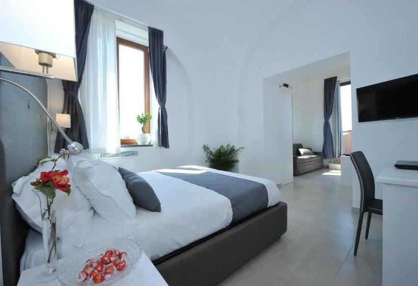 سوییت خانوادگی, Sorrentobay