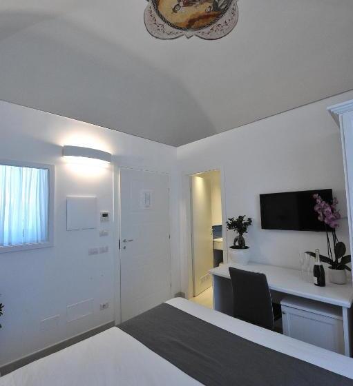 سوییت خانوادگی, Sorrentobay