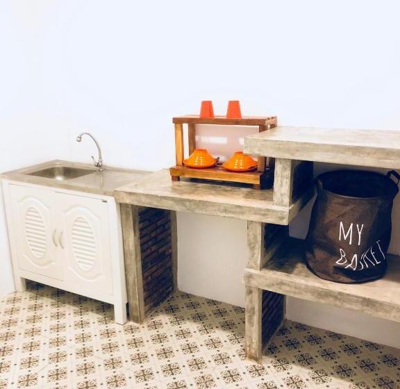 エコノミールーム, The Sun Resort Ratchaburi