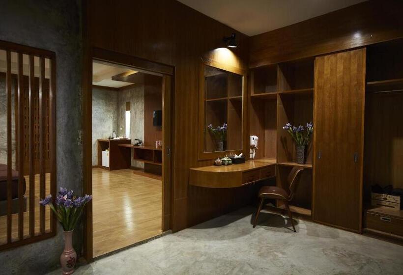 家庭小型套房, The Sun Resort Ratchaburi