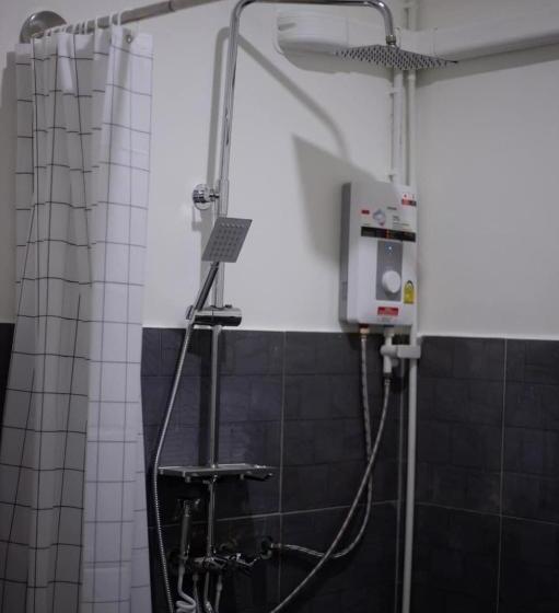 キングサイズベッドのスタンダードルーム, The Sun Resort Ratchaburi