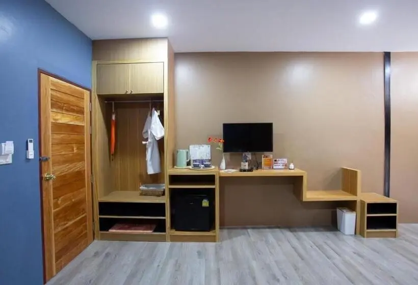 اتاق استاندارد با چشم‌انداز, The Sun Resort Ratchaburi