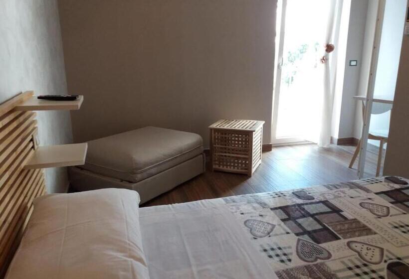 חדר סטנדרט עם מיטת קינג, A.j. B&b