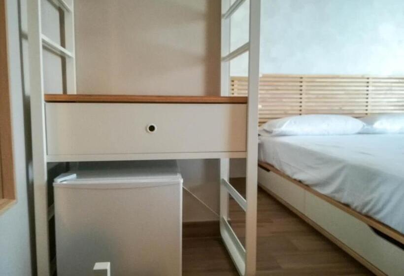 Стандартный Номер Кровать Кинг, A.j. B&b