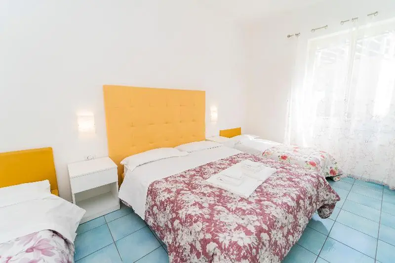 スタンダード４人部屋, La Casa Di Aurora