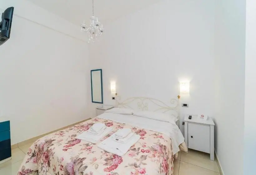 エコノミールーム, La Casa Di Aurora