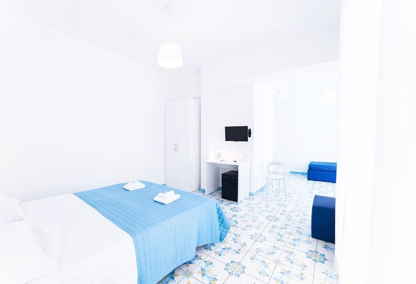 غرفة قياسية رباعية, La Casa Di Aurora