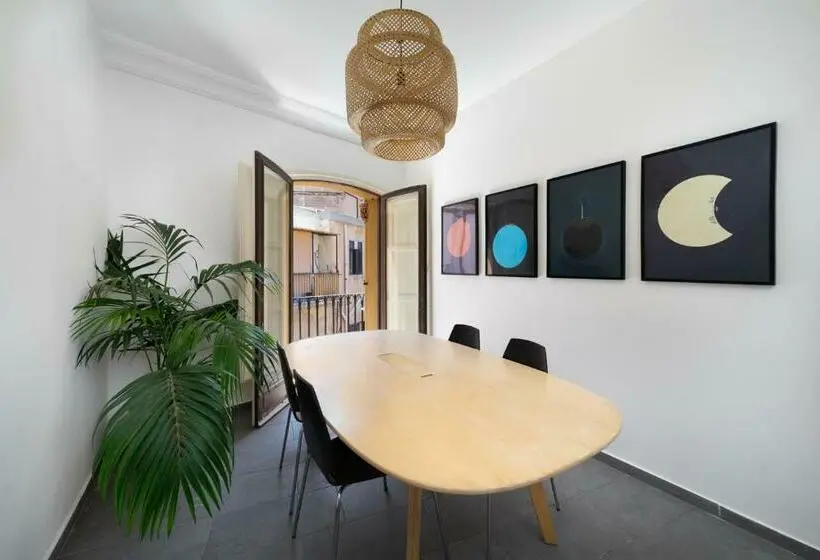 اتاق استاندارد, Mojocohouse