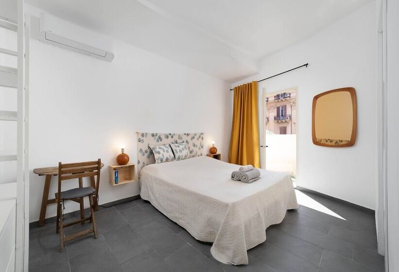 스탠다드 룸, Mojocohouse