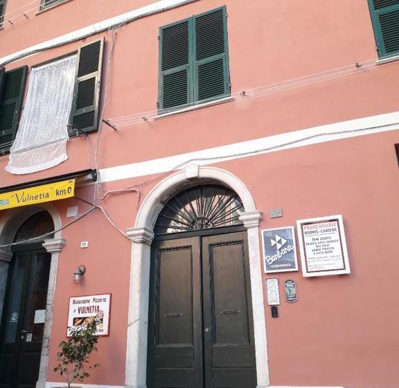 バス共有のスタンダードルーム, Albergo Barbara