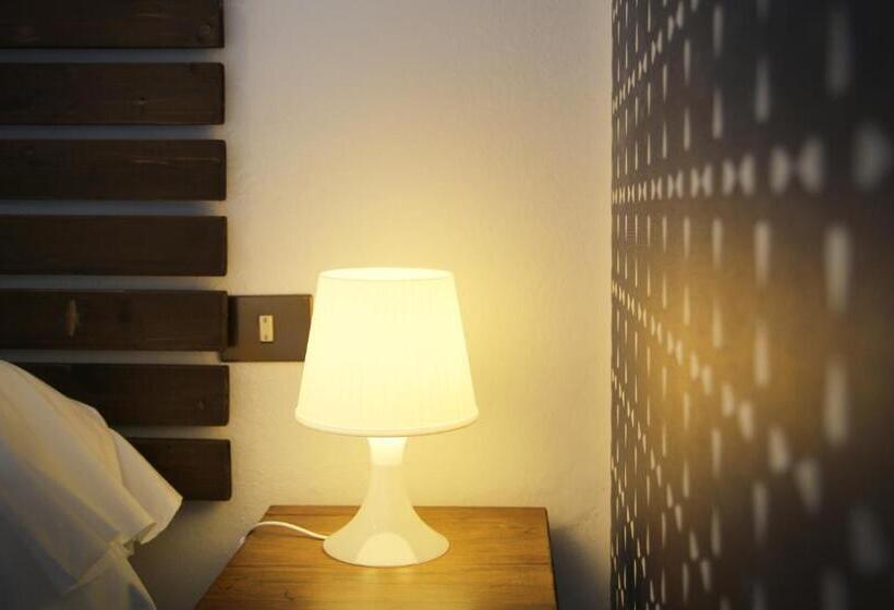 バス共有のスタンダードルーム, Albergo Barbara