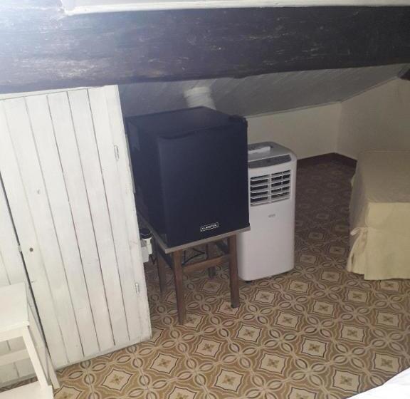 サイドオーシャンビュースタンダードルーム, Albergo Barbara