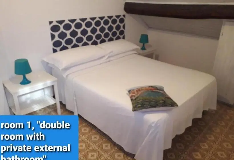 Standard room with outdoor bath, Albergo Barbara