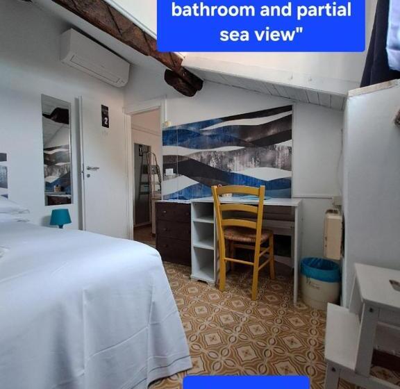 サイドオーシャンビュースタンダードルーム, Albergo Barbara