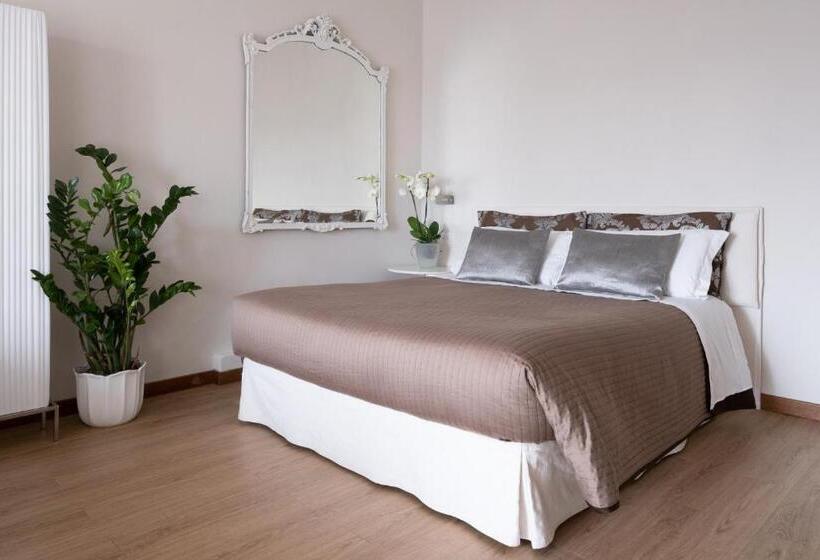 اتاق استاندارد چهار تخته, Cute & Cozy Rooms Train Station