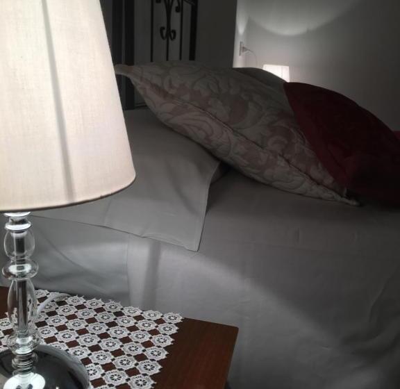 Standard room with outdoor bath, Sui Passi Di Francesco