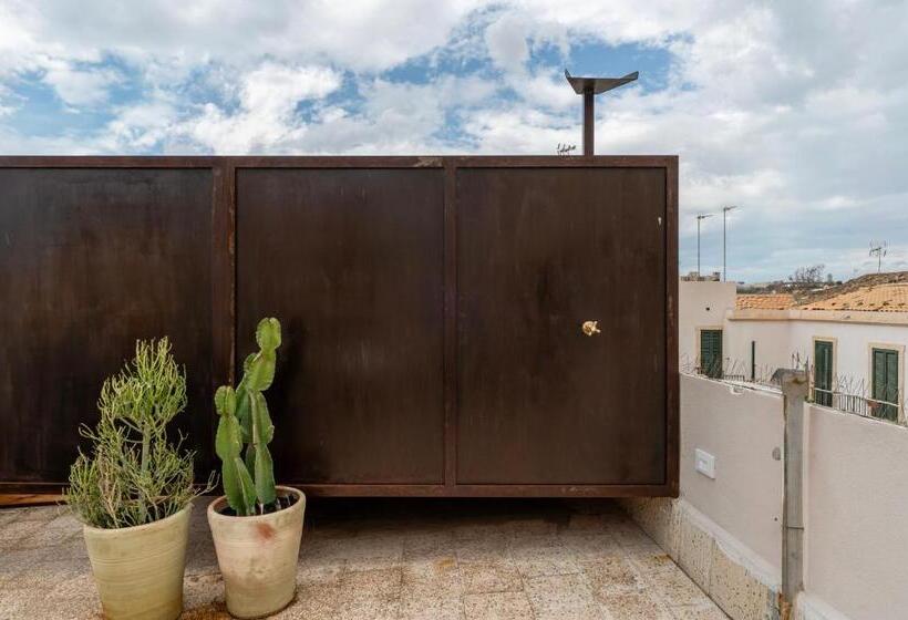 Апартаменты 1 Спальня, Ziolì