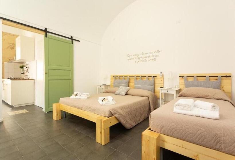 חדר דלוקס לשלושה, Pura Vida Barocca