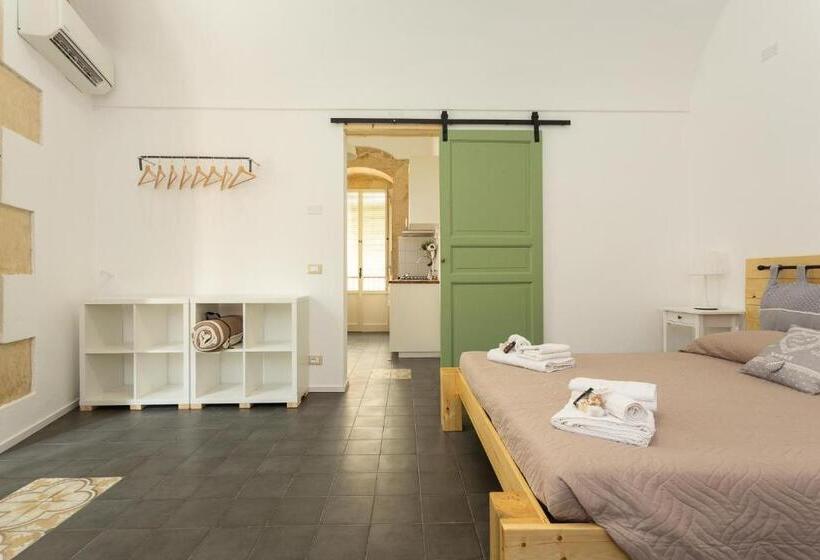 חדר דלוקס לשלושה, Pura Vida Barocca