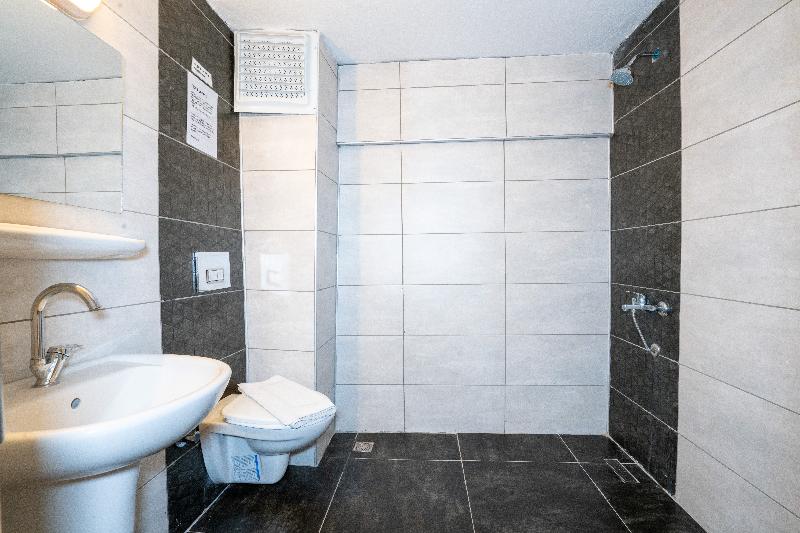 スタンダードスタジオ, Grand Villa Sol Apart