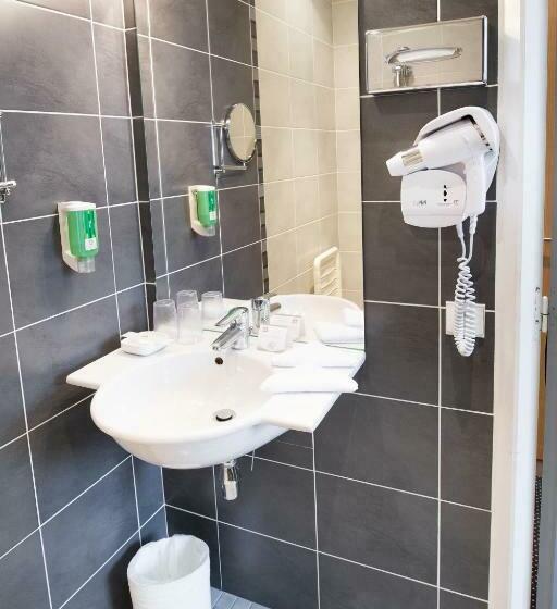 اتاق راحتی یک تخته, Best Western Adagio Saumur