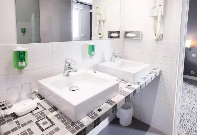 اتاق استاندارد سه نفره, Best Western Adagio Saumur