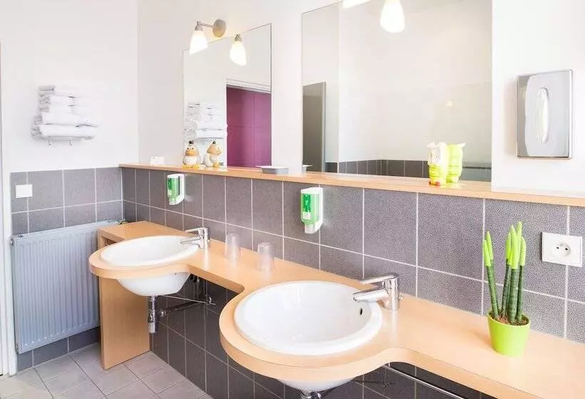 سوییت, Best Western Adagio Saumur
