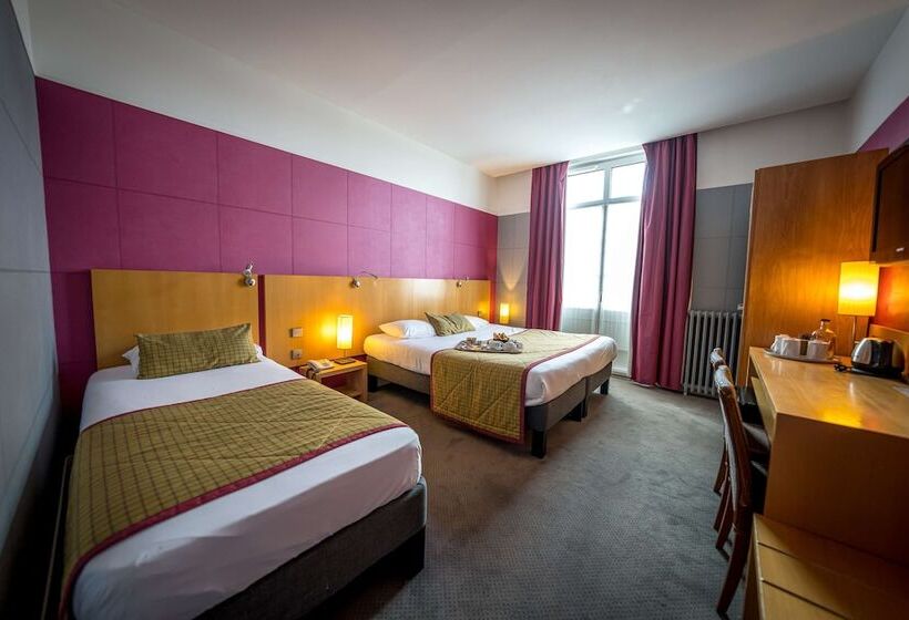 اتاق خانوادگی, Best Western Adagio Saumur