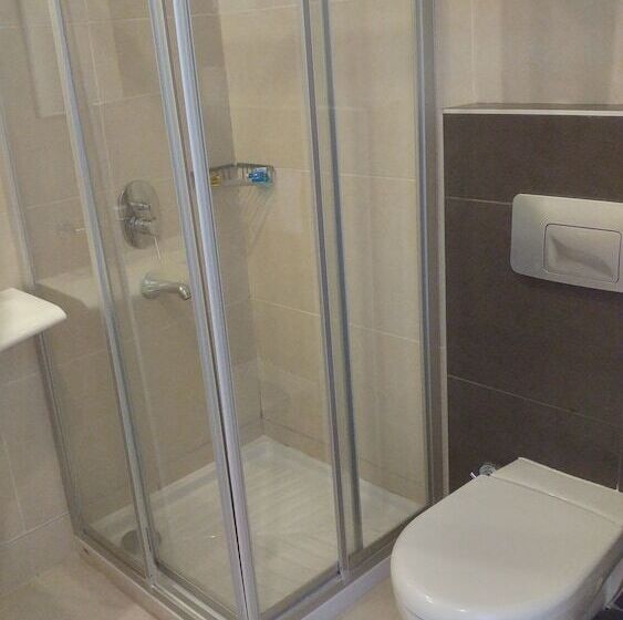 스탠다드 싱글 룸, Club Alla Turca