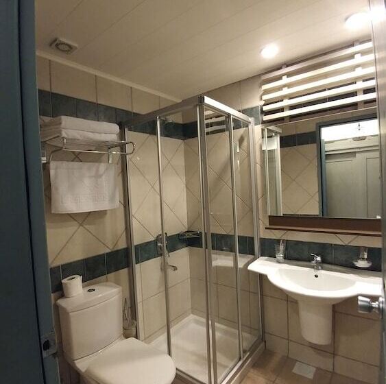 标准单人间, Club Alla Turca