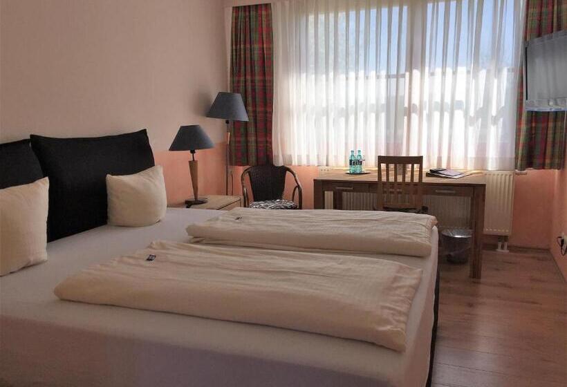 スタンダードルーム, Frankenhöhe