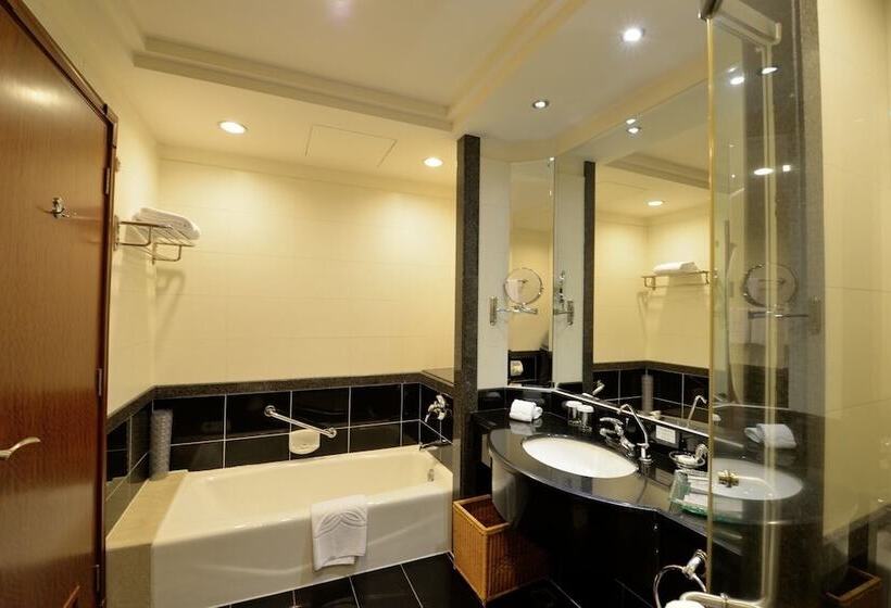 이그제큐티브 스위트, Gladden Hotel Shilong