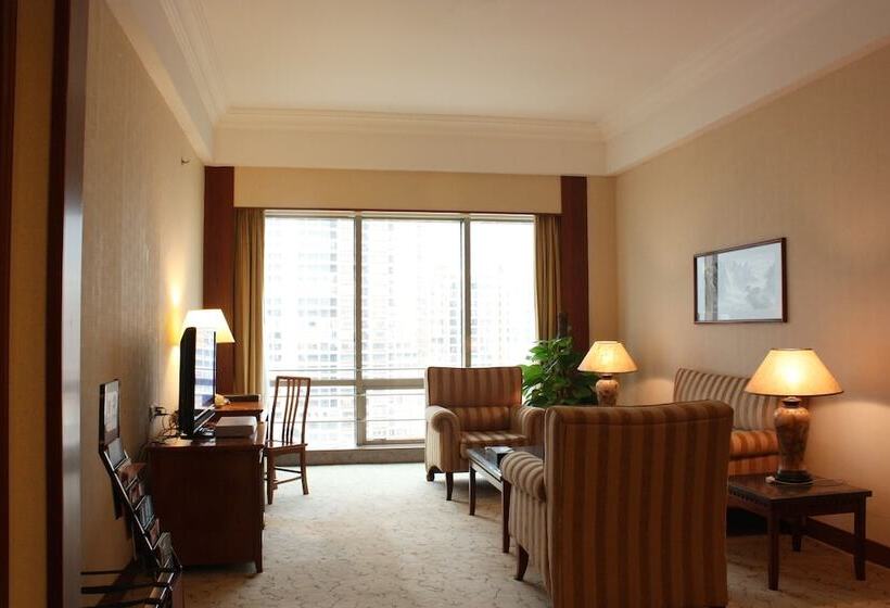 이그제큐티브 스위트, Gladden Hotel Shilong