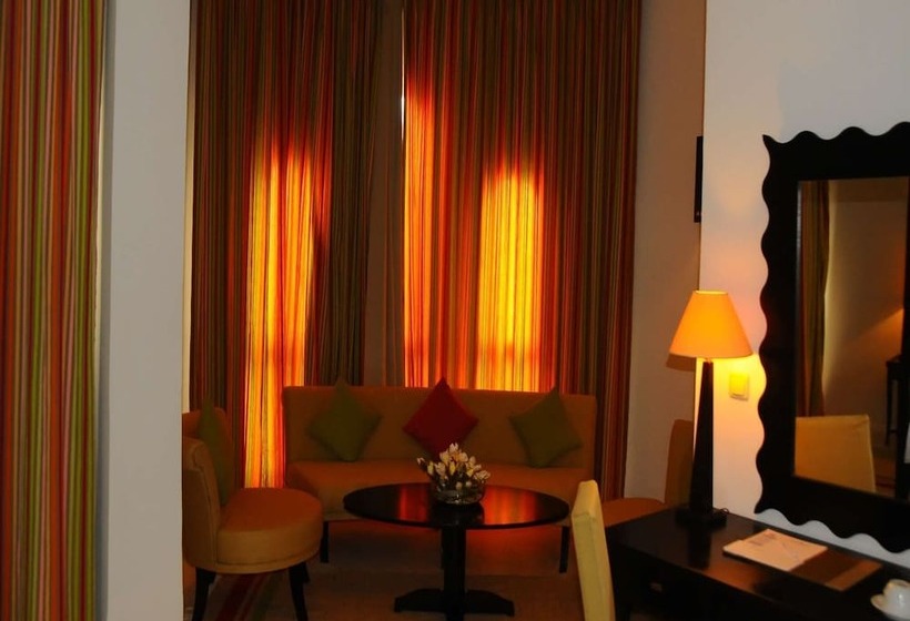 Полулюкс Вид на Море, Golden Tulip Taj Sultan Resort