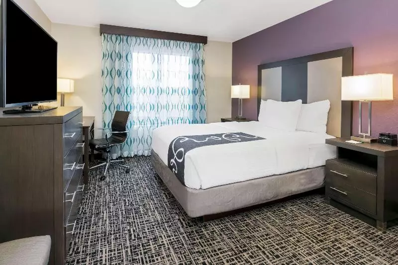 キングサイズベッドのスイートルーム, La Quinta By Wyndham Rockwall