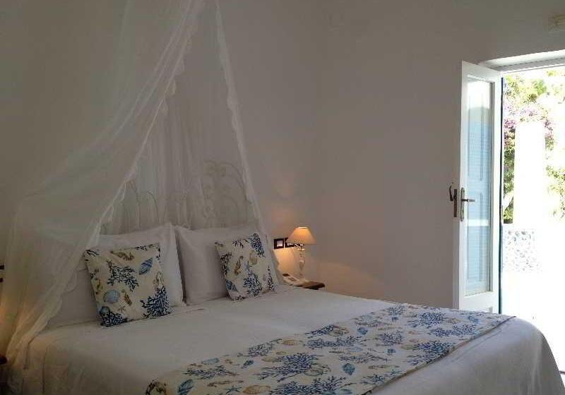 트리플 클래식 룸, Lisca Bianca