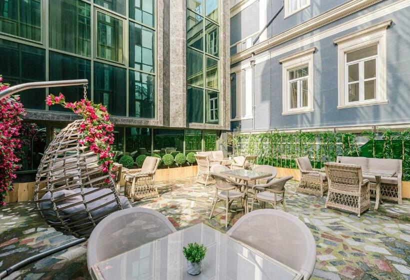 スタンダードトリプルルーム, Marble