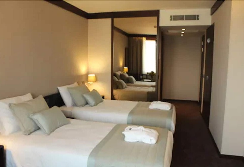 スタンダードトリプルルーム, Marble