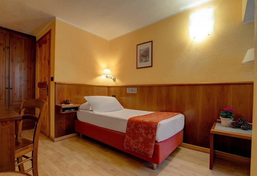 Номер Стандарт Индивидуальный, Ih Hotels Courmayeur Mont Blanc