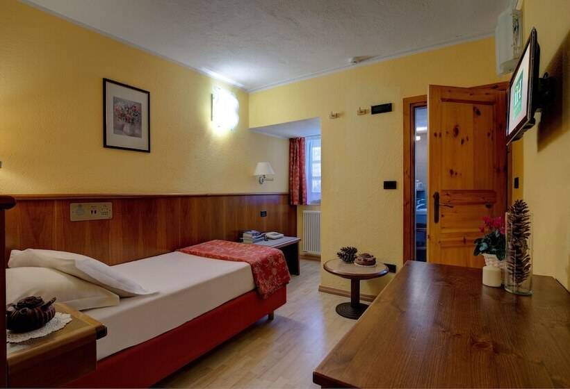 스탠다드 싱글 룸, Ih Hotels Courmayeur Mont Blanc