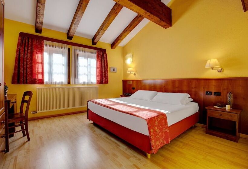 4인용 스탠다드 룸, Ih Hotels Courmayeur Mont Blanc