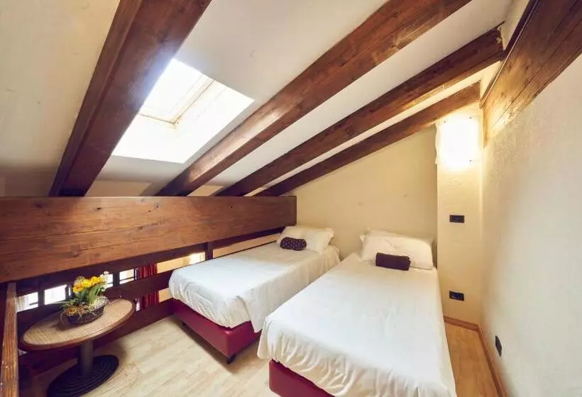 スタンダード４人部屋, Ih Hotels Courmayeur Mont Blanc
