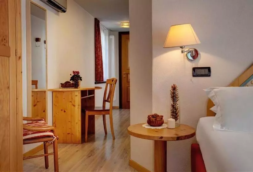 スーペリアールーム, Ih Hotels Courmayeur Mont Blanc