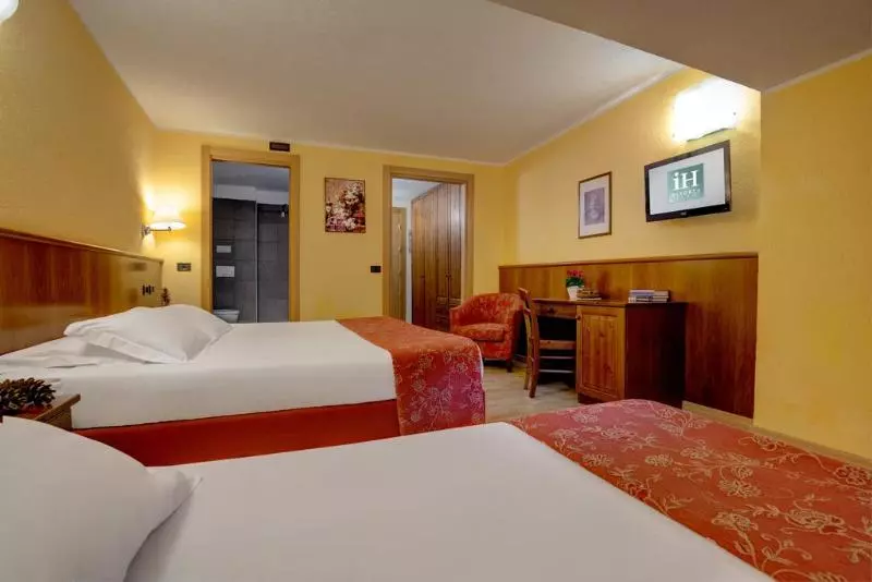 スタンダードトリプルルーム, Ih Hotels Courmayeur Mont Blanc