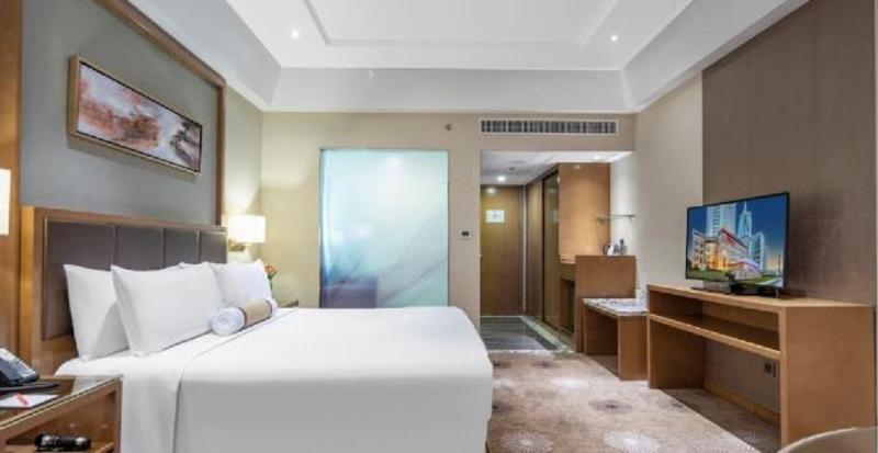 اتاق اجرایی با تخت بزرگ, Ramada Plaza Shanghai Pudong Airport   A Journey Starts At The Pvg Airport