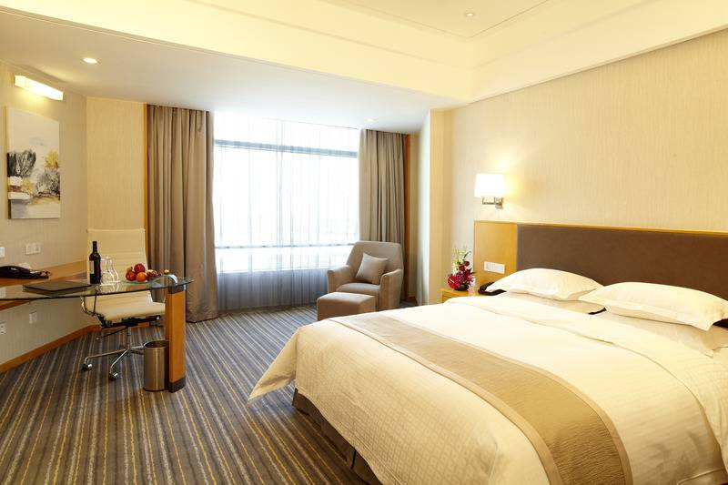 اتاق لوکس, Ramada Plaza Shanghai Pudong Airport   A Journey Starts At The Pvg Airport