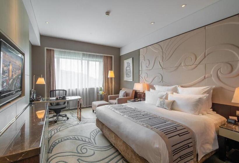 キングサイズベッドのスタンダードルーム, Grand Pacific Hotel Ningbo