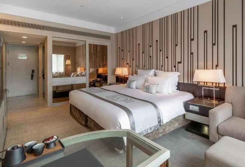 اتاق سوپریور با تخت بزرگ, Grand Pacific Hotel Ningbo