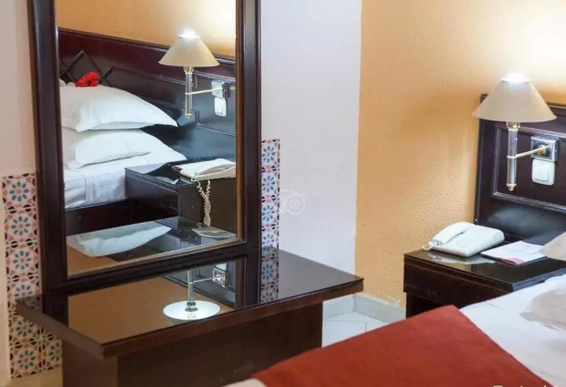 اتاق استاندارد یک نفره, Liberty Resort